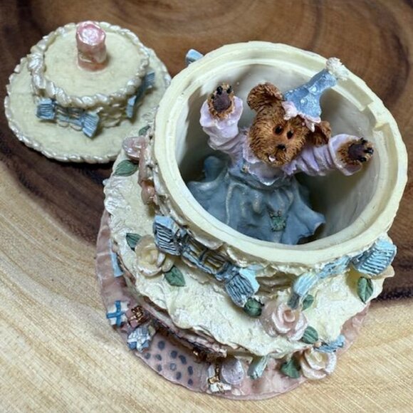 Vintage Boyds Bears Bailey's Frosted Cottage 3pc Figurine #19900 - Picture 6 of 13